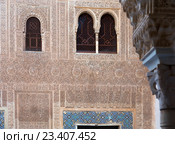 Gilded Room (Cuarto dorado) at Alhambra. Стоковое фото, фотограф Яков Филимонов / Фотобанк Лори