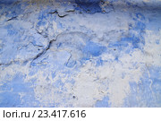 Фактура стены с облупленной штукатуркой, выкрашенная в голубой цвет. Стоковое фото, фотограф Илюхина Наталья / Фотобанк Лори
