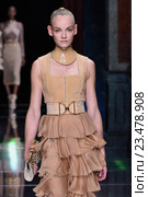 PARIS, FRANCE - OCTOBER 01: Ginta Lapina walks the runway during the Balmain show as part of the Paris Fashion Week Womenswear Spring/Summer 2016 on October 1, 2015 in Paris, France. Редакционное фото, фотограф Anton Oparin / Фотобанк Лори