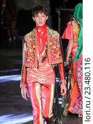 PARIS, FRANCE - OCTOBER 01: A model walks the runway during the Manish Arora show as part of the Paris Fashion Week Womenswear Spring/Summer 2016 on October 1, 2015 in Paris, France. Редакционное фото, фотограф Anton Oparin / Фотобанк Лори