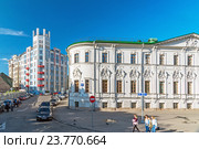 Moscow, Russia -may 14.2016. View of home Mosselprom and Rossotrudnichestvo building - architectural landmarks. Редакционное фото, фотограф Володина Ольга / Фотобанк Лори