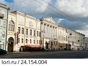 Дом Актера имени К.С. Станиславского. Невский проспект, 84-86. Санкт-Петербург. Россия (2016 год). Редакционное фото, фотограф E. O. / Фотобанк Лори