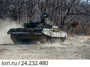 Russian tank T-72. Стоковое фото, фотограф Алексей Суворов / Фотобанк Лори