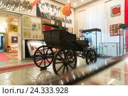 Волгоград. Тачанка в мемориально-историческом музее. (2016 год). Редакционное фото, фотограф Володина Ольга / Фотобанк Лори