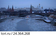 Вид на Московский Кремль с Патриаршего моста зимой (2016 год). Редакционное видео, видеограф Яна Королёва / Фотобанк Лори