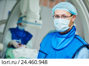 male andiography surgeon at surgery operating room. Стоковое фото, фотограф Дмитрий Калиновский / Фотобанк Лори