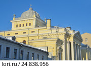 Москва, Спасоглинищевский переулок, дом 10. Московская хоральная Синагога в ясный солнечный день. Стоковое фото, фотограф Овчинникова Ирина / Фотобанк Лори