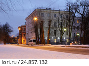 Река Пряжка зимним вечером. Санкт-Петербург (2017 год). Редакционное фото, фотограф Анна Зеленская / Фотобанк Лори