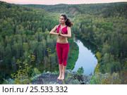 Young woman doing yoga. Стоковое фото, фотограф Алена Роот / Фотобанк Лори