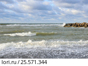 Россия, Краснодарский край, Джубга. Неспокойное Черное море. Стоковое фото, фотограф Овчинникова Ирина / Фотобанк Лори