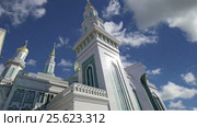 Moscow Cathedral Mosque, Russia -- the main mosque in Moscow, new landmark (2017 год). Стоковое видео, видеограф Владимир Журавлев / Фотобанк Лори