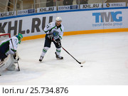 G. Zheldakov (72) start attack. Редакционное фото, фотограф Alexander Mirt / Фотобанк Лори