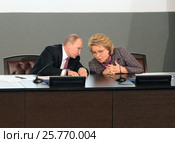 Russian President Vladimir Putin and the President of the Council of Federation of the Federal Assembly of the Russian Federation Valentina Matvienko. (2017 год). Редакционное фото, фотограф Free Wind / Фотобанк Лори