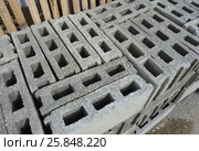 Production of concrete blocks. Стоковое фото, фотограф Леонид Еремейчук / Фотобанк Лори