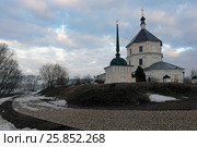 Церковь Покрова Пресвятой Богородицы весенним вечером. Тверь (2017 год). Стоковое фото, фотограф Алексей Гусев / Фотобанк Лори