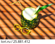Pineaple exotic cocktail on wooden background Pina colada. Стоковое фото, фотограф Дарья Петренко / Фотобанк Лори