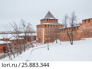 Ивановская башня Нижегородкого кремля зимой (2017 год). Редакционное фото, фотограф Дмитрий Тищенко / Фотобанк Лори