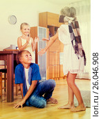 Happy kids playing with blindfold. Стоковое фото, фотограф Яков Филимонов / Фотобанк Лори