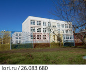 Трёхэтажное здание, построено в 2009 году. Детский сад №1289 (подразделение школы №1352). Байкальская улица, 46а. Район Гольяново. Москва (2017 год). Стоковое фото, фотограф lana1501 / Фотобанк Лори