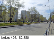 Улица 800-летия Москвы в районе 14-го микрорайона Бескудникова (2017 год). Редакционное фото, фотограф Александр Замараев / Фотобанк Лори