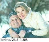 Mature married couple embracing on sunny day. Стоковое фото, фотограф Яков Филимонов / Фотобанк Лори