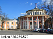 Tver, Russia - may 07.2017. Old building of river station on the waterfront Athanasius Nikitin. Редакционное фото, фотограф Володина Ольга / Фотобанк Лори