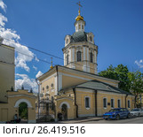 Церковь Николая Чудотворца в Звонарях, фрагмент. Москва, ул. Рождественка, 15/8 (2017 год). Редакционное фото, фотограф Виктор Тараканов / Фотобанк Лори