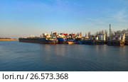 Теплоходы. Судоремонтный завод "Мидель". Аксай (2017 год). Редакционное фото, фотограф Кургузкин Константин Владимирович / Фотобанк Лори