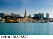 Сочи, морской вокзал и акватория пассажирского порта. Стоковое фото, фотограф glokaya_kuzdra / Фотобанк Лори