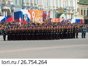 Курсанты Суворовского военного училища в строю на репетиции парада в честь Дня Победы. Санкт-Петербург, Россия (2017 год). Редакционное фото, фотограф Виктор Карасев / Фотобанк Лори