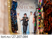 Модельер Вячеслав Михайлович Зайцев (2017 год). Стоковое фото, фотограф Андрей Дегтярёв / Фотобанк Лори