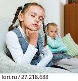 Portrait of two small upset miserable girls having conflict. Стоковое фото, фотограф Яков Филимонов / Фотобанк Лори