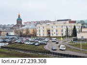 Город Тула, Вид на Вознесенский храм и Московский индустриальный банк со стороны набережной Упы осенним днём (2017 год). Редакционное фото, фотограф Игорь Низов / Фотобанк Лори