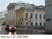 Москва, Сверчков переулок при пересечении улица Девяткин переулок (2016 год). Редакционное фото, фотограф Дмитрий Неумоин / Фотобанк Лори