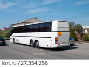 Острогожск. Автобус Carrus Star 502 на шасси Volvo B10M-70B на улице Прохоренко в районе улицы Крамског (2017 год). Редакционное фото, фотограф Дмитрий Щукин / Фотобанк Лори
