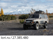 Японский автомобиль Toyota Land Cruiser Prado (2016 год). Редакционное фото, фотограф А. А. Пирагис / Фотобанк Лори