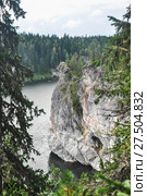 Virgin Komi forests, rocks on the river Shchugor (2016 год). Редакционное фото, фотограф Сергей Дрозд / Фотобанк Лори