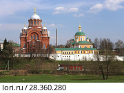 Покровский Хотьковский женский монастырь. Московская область, город Хотьково, Сергиево-Посадский район (2018 год). Стоковое фото, фотограф Алексей Гусев / Фотобанк Лори