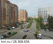 Мытищи, улица Веры Волошиной, район станции Перловская (2018 год). Редакционное фото, фотограф Максим Гулячик / Фотобанк Лори