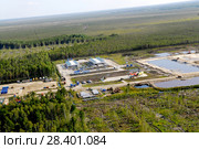 Усть-Тегусское нефтяное месторождение; Уватский район; Тюменская область,  обустройство  нового месторождения, площадки под буровые вышки. Стоковое фото, фотограф Александр Циликин / Фотобанк Лори