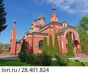 Trinity temple in Skhodnya, Russia (2018 год). Стоковое фото, фотограф Володина Ольга / Фотобанк Лори