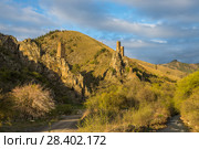 Ингушетия. Вовнушки. Сторожевые башни на закате (2018 год). Редакционное фото, фотограф Литвяк Игорь / Фотобанк Лори