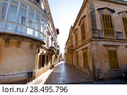 Ciutadella Menorca Placa de Alfons III in Ciudadela downtown in Balearic islands (2013 год). Стоковое фото, фотограф Tono Balaguer / Ingram Publishing / Фотобанк Лори