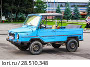 LuAZ 1302 Volyn (2013 год). Редакционное фото, фотограф Art Konovalov / Фотобанк Лори