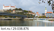 Bratislava castle and Saint Martins cathedral, river Danube (2017 год). Стоковое фото, фотограф Яков Филимонов / Фотобанк Лори