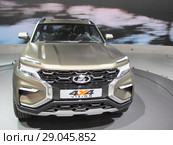 Московский международный автосалон ММАС 2018 в "Крокус Экспо" - новая "Нива" ВАЗ LADA 4x4 Vision, вид спереди. Редакционное фото, фотограф Илья Илмарин / Фотобанк Лори