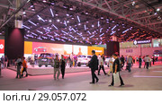 Выставочный стенд Рено (Renault) на Московском Международном автосалоне ММАС 2018 MIAS в Крокус Экспо,Москва. Редакционное фото, фотограф Илья Илмарин / Фотобанк Лори