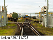 Marshalling yard on the territory of an industrial enterprise. Стоковое фото, фотограф Евгений Харитонов / Фотобанк Лори