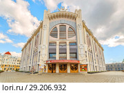 Russia, Samara, May 2017: The Samara State Philharmonic is a state cultural institution of Samara's urban district, founded on April 5, 1940. Text in Russian: season tickets for the new season Krylov Spivakov. Редакционное фото, фотограф Акиньшин Владимир / Фотобанк Лори