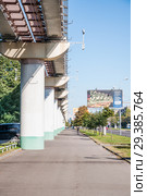 Монорельсовые пути (ММТС) в Останкино (2015 год). Редакционное фото, фотограф Алёшина Оксана / Фотобанк Лори